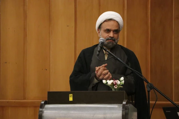 آیین نکوداشت مقام معلم و استاد در دانشگاه فرهنگیان فارس با حضور مسئولین استانی و پردیس ها  8