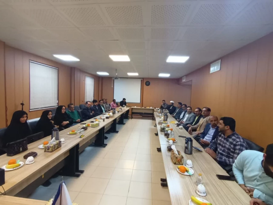 جلسه هم اندیشی اساتید مرکز شهید بهشتی اقلید به مناسبت هفته بزرگداشت مقام معلم  5