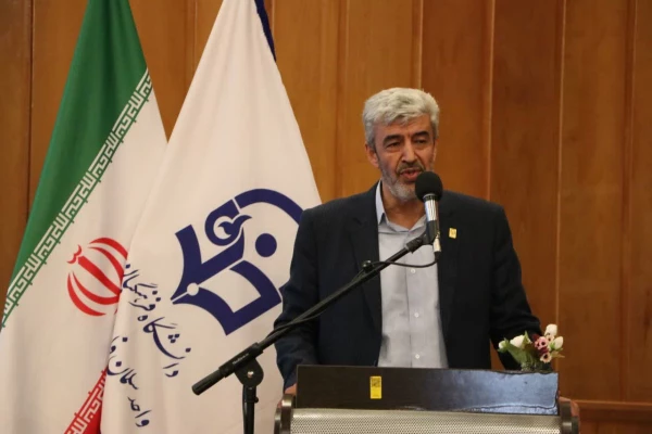 مراسم تودیع و معارفه ریاست دانشگاه فرهنگیان استان فارس
با حضور جناب آقای برزویی ریاست محترم دانشگاه فرهنگیان کشور و همچنین مسئولین سازمان ها و ادارات فارس  2