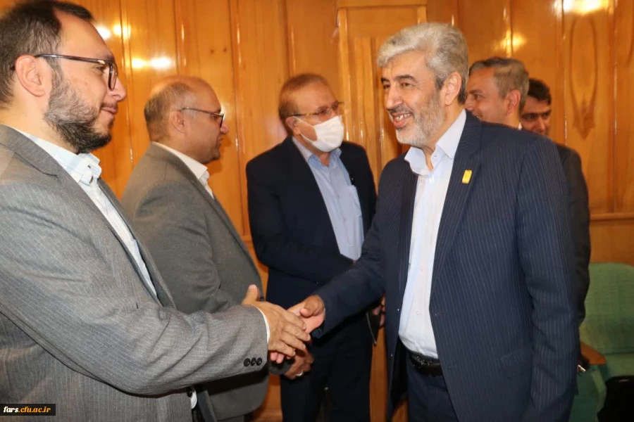 مراسم تودیع و معارفه ریاست دانشگاه فرهنگیان استان فارس
با حضور جناب آقای برزویی ریاست محترم دانشگاه فرهنگیان کشور و همچنین مسئولین سازمان ها و ادارات فارس  8