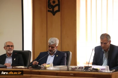 نشست اعضاء هیئت علمی دانشگاه فرهنگیان فارس با جناب آقای برزویی ریاست محترم دانشگاه فرهنگیان کشور