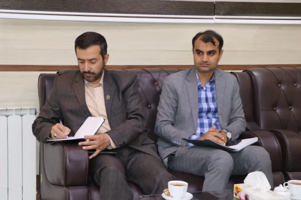 نشست هم اندیشی ریاست محترم دانشگاه فرهنگیان فارس با مدیر کل کانون پرورش فکری کودکان و نوجوانان 5