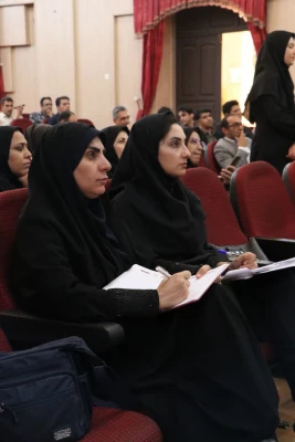 دوره آموزشی تربیت ارزیابان داوطلبان متعهدین خدمت در سالن اجتماعات پردیس شهید باهنر فارس برگزار گردید 8