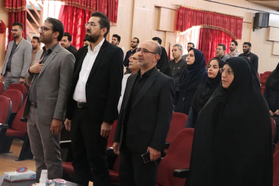 دوره آموزشی تربیت ارزیابان داوطلبان متعهدین خدمت در سالن اجتماعات پردیس شهید باهنر فارس برگزار گردید 15