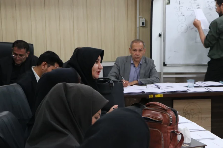 دوره آموزشی تربیت ارزیابان داوطلبان متعهدین خدمت در سالن اجتماعات پردیس شهید باهنر فارس برگزار گردید 16