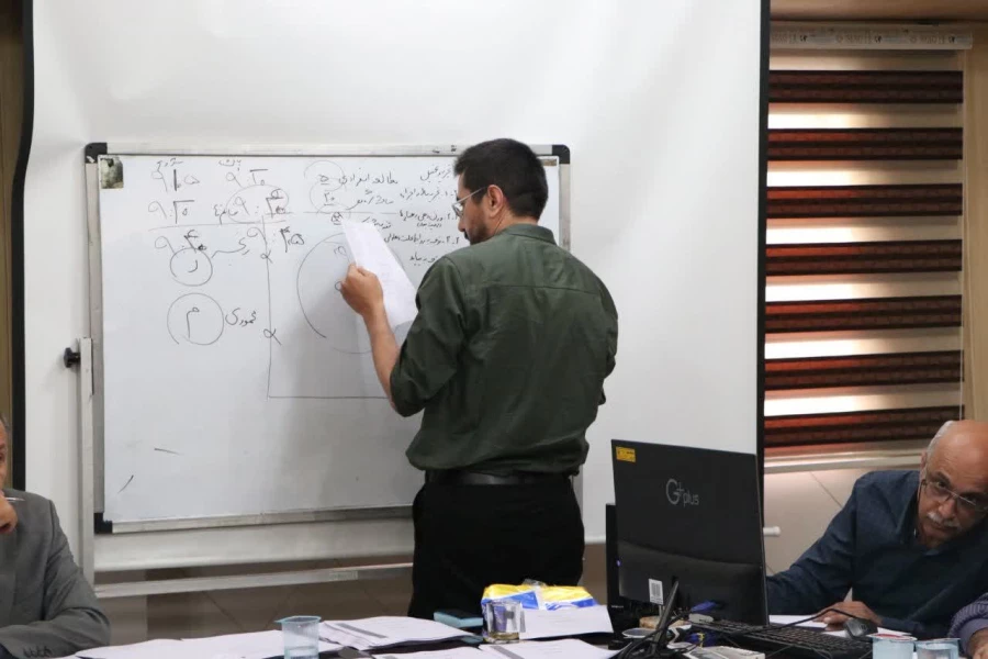 دوره آموزشی تربیت ارزیابان داوطلبان متعهدین خدمت در سالن اجتماعات پردیس شهید باهنر فارس برگزار گردید 19