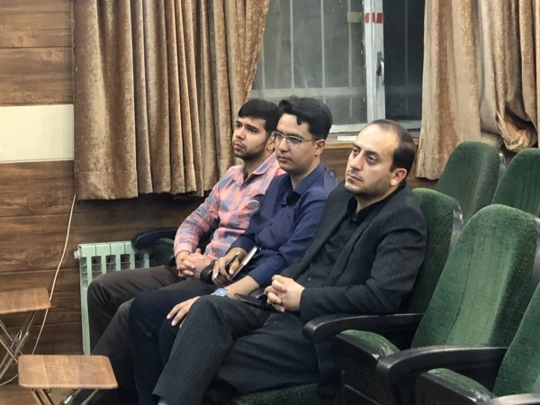 جلسه پرسش و پاسخ ریاست محترم دانشگاه فرهنگیان فارس با دانشجومعلمان پردیس شهید رجایی برگزار گردید 6