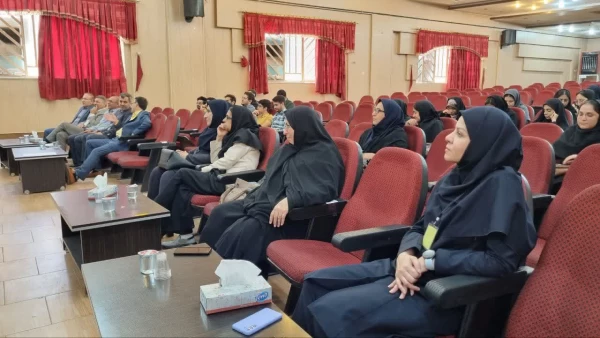 به همت واحد پژوهش دانشگاه فرهنگیان فارس و به میزبانی پردیس شهید باهنر  برگزار شد:
رویداد "آشنایی با فناوری نانو" 9