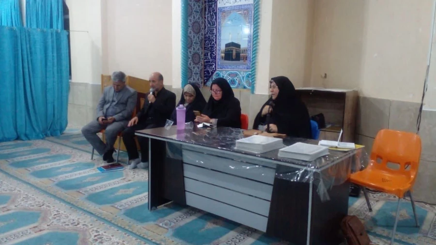 نشست مسئولین پردیس شهید باهنر شیراز با دانشجو معلمان سراهای دانشجویی ستایش و نیایش  3