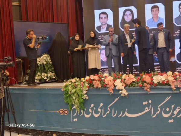 درخشش  دانشگاه فرهنگیان فارس در دوازدهمین جشنواره ملی پژوهش و فناوری دانشگاه فرهنگیان 6