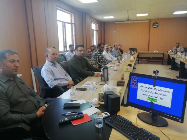 دوره آموزشی معاونین، کارشناسان مالی، کارپردازان، و انبار داران پردیس ها و مراکز دانشگاه فرهنگیان استان فارس 5