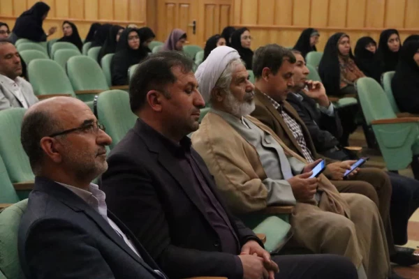 آئین تجلیل از برگزیدگان یازدهمین جشنواره تدریس برتر ( مرحله استانی) سال تحصیلی 1402_1403 7