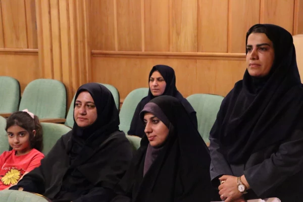 آئین تجلیل از برگزیدگان یازدهمین جشنواره تدریس برتر ( مرحله استانی) سال تحصیلی 1402_1403 8