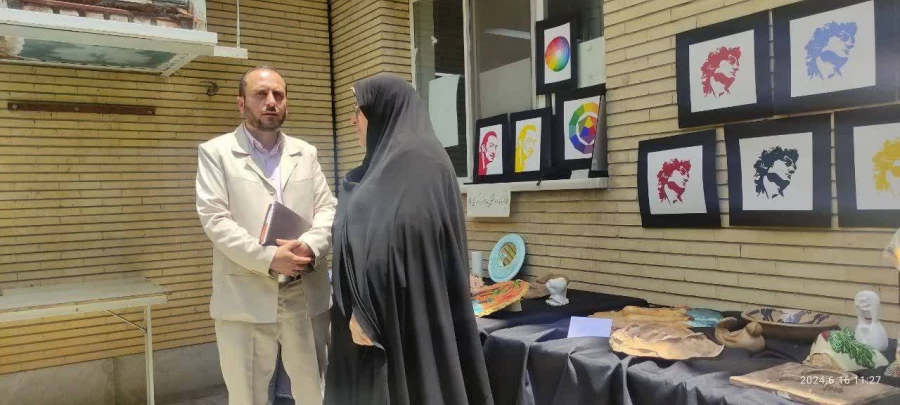 نمایشگاه آثار هنری کارگاه های سه گانه رنگ شناسی، حجم سازی و طراحی 8