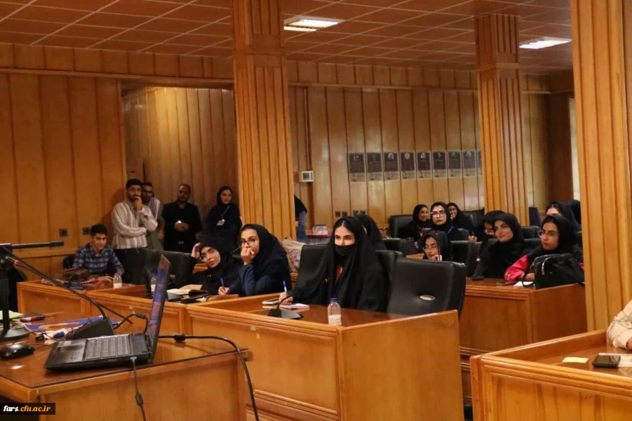 اولین گردهمایی دبیران و فعالان حوزه شعر و نویسندگی کشور 5