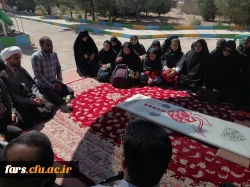 تجدید میثاق جمعی از دانشجویان و کارکنان دانشگاه های شهرستان اقلید با مقام شامخ شهدا  2