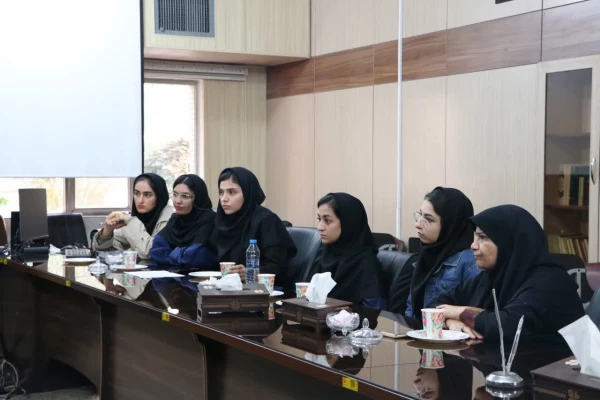 شروع به کار انجمن علمی کاروفناوری در دانشگاه فرهنگیان استان فارس 3