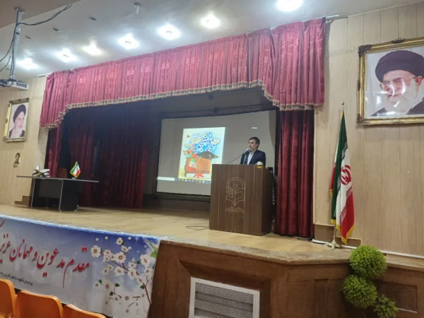 برگزاری مراسم روز دانشجو در پردیس شهید باهنر فارس

 3