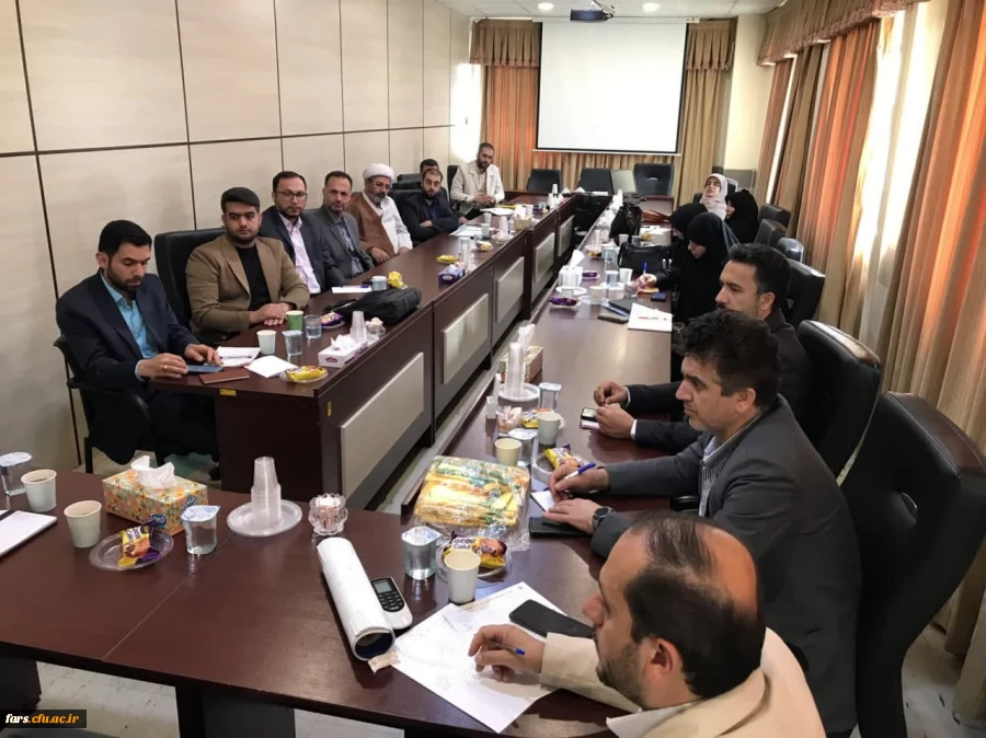 به گزارش روابط عمومی دانشگاه فرهنگیان استان فارس؛اولین جلسه شورای فرهنگی اجتماعی دانشگاه فرهنگیان فارس در سال 1404 در روز چهارشنبه مورخ 1404/01/20 با حضور اعضای محترم شورا برگزار شد.
 2