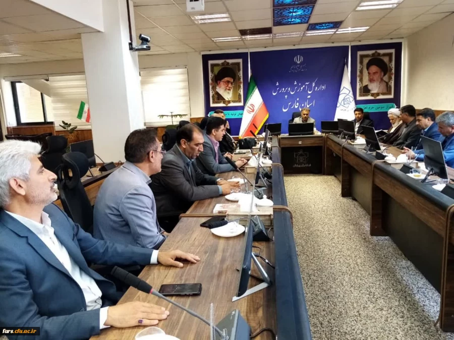 دیدار مسئولان و همکاران دانشگاه فرهنگیان استان فارس با مدیر کل جدید آموزش و پرورش استان 5