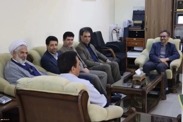 دیدار مسئولان دانشگاه فرهنگیان فارس با مدیرعامل پالایشگاه شیراز؛ بررسی راهکارهای توسعه همکاری های دوجانبه 3