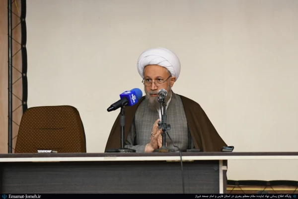 استقبال از دانشجومعلمان استعدادهای برتر قرآنی، علمی، فرهنگی، ورزشی و هنری ورودی ۱۴۰۴ دانشگاه فرهنگیان استان فارس در دیدار با آیت الله دژکام (نماینده ولی فقیه در استان فارس و امام جمعه شیراز)
 2