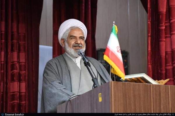 استقبال از دانشجومعلمان استعدادهای برتر قرآنی، علمی، فرهنگی، ورزشی و هنری ورودی ۱۴۰۴ دانشگاه فرهنگیان استان فارس در دیدار با آیت الله دژکام (نماینده ولی فقیه در استان فارس و امام جمعه شیراز)
 3