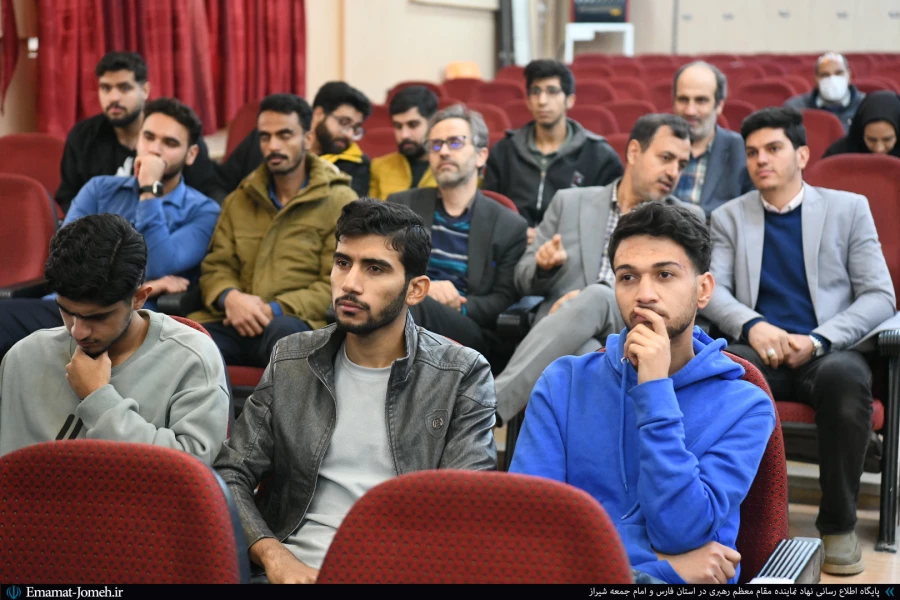 استقبال از دانشجومعلمان استعدادهای برتر قرآنی، علمی، فرهنگی، ورزشی و هنری ورودی ۱۴۰۴ دانشگاه فرهنگیان استان فارس در دیدار با آیت الله دژکام (نماینده ولی فقیه در استان فارس و امام جمعه شیراز)
 13