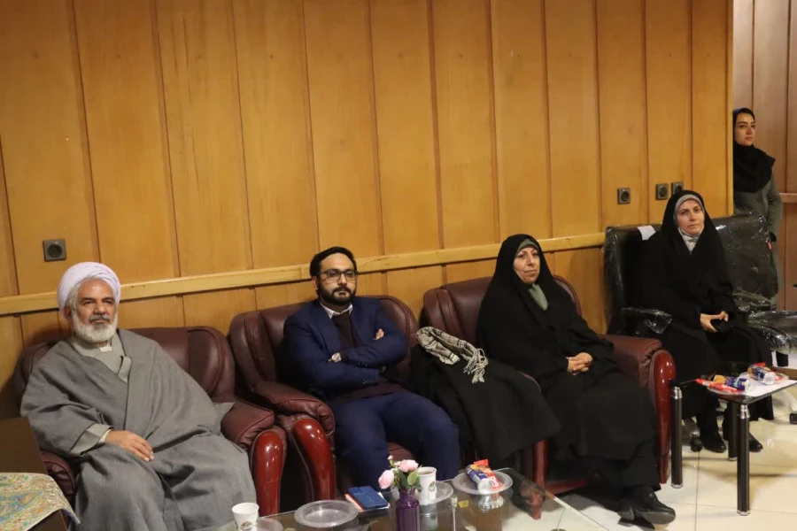 ویژه  برنامه یلدایی دانشجویان شاهد و ایثارگر در دانشگاه فرهنگیان واحد سلمان فارسی شیراز 3