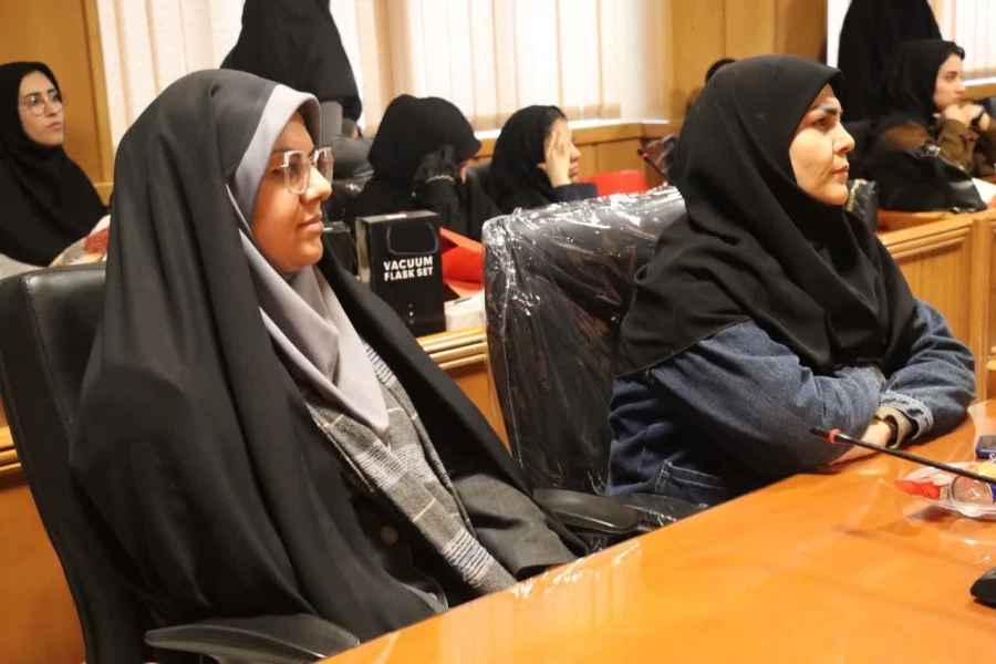 ویژه  برنامه یلدایی دانشجویان شاهد و ایثارگر در دانشگاه فرهنگیان واحد سلمان فارسی شیراز 6