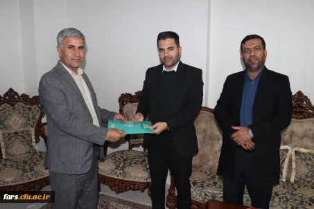 تکریم و تجلیل از جانباز سرافراز جنگ تحمیلی ۱۲ روزه، استاد دانشگاه فرهنگیان فارس