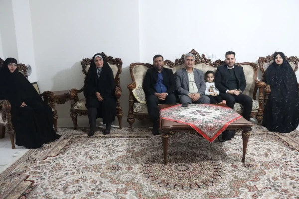 تکریم و تجلیل از جانباز سرافراز جنگ تحمیلی ۱۲ روزه، استاد دانشگاه فرهنگیان فارس 3