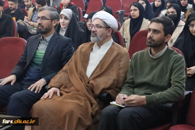 دوره یک روزه تخصصی توانمندسازی دبیران انجمن های علمی، کانون های فرهنگی، اجتماعی و نشریات دانشجویی 

هم افزایی دانش و تعالی در دوره توانمندسازی دبیران کانون ها و انجمن های دانشجویی دانشگاه فرهنگیان فارس