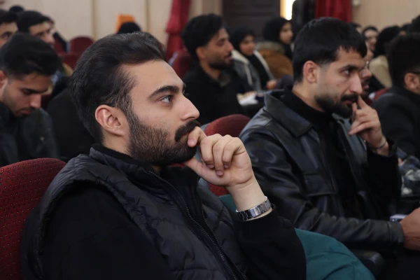 هم افزایی دانش و تعالی در دوره توانمندسازی دبیران کانون ها و انجمن های دانشجویی دانشگاه فرهنگیان فارس 33