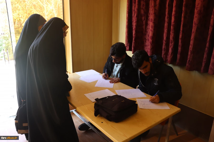 هم افزایی دانش و تعالی در دوره توانمندسازی دبیران کانون ها و انجمن های دانشجویی دانشگاه فرهنگیان فارس 39