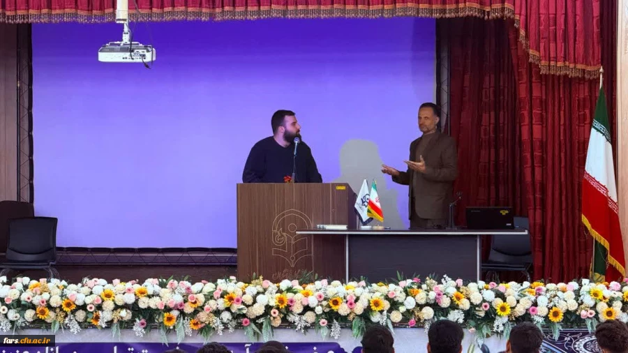 هم افزایی دانش و تعالی در دوره توانمندسازی دبیران کانون ها و انجمن های دانشجویی دانشگاه فرهنگیان فارس 44