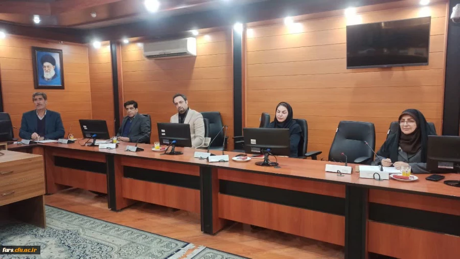 نشست ماهانه کمیته راهبری کارورزی با هدف تعمیق همکاری های اداره کل و نواحی تابعه
 2