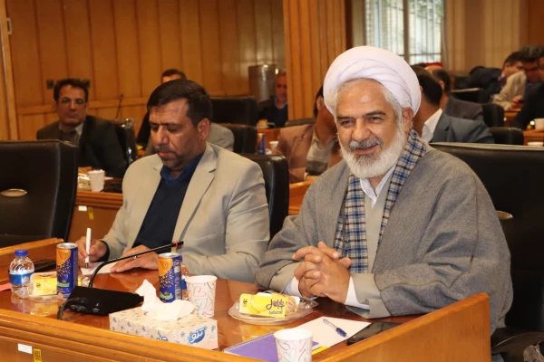 نشست علمی _ترویجی «بصیرت در دنیای امروز» با تأکید بر نقش اساتید در دانشگاه فرهنگیان فارس 8