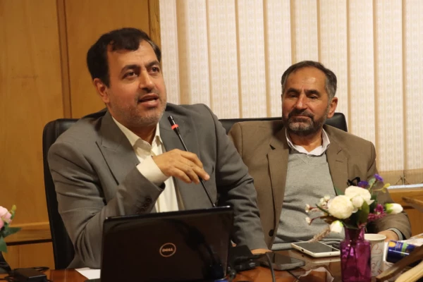 نشست علمی _ترویجی «بصیرت در دنیای امروز» با تأکید بر نقش اساتید در دانشگاه فرهنگیان فارس 13