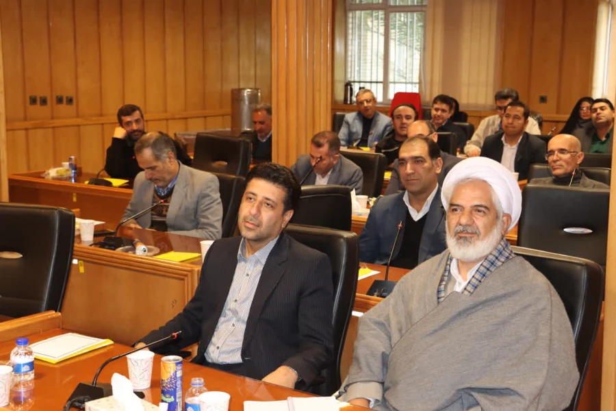 نشست علمی _ترویجی «بصیرت در دنیای امروز» با تأکید بر نقش اساتید در دانشگاه فرهنگیان فارس 15