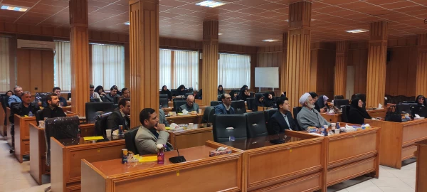 نشست علمی _ترویجی «بصیرت در دنیای امروز» با تأکید بر نقش اساتید در دانشگاه فرهنگیان فارس 17