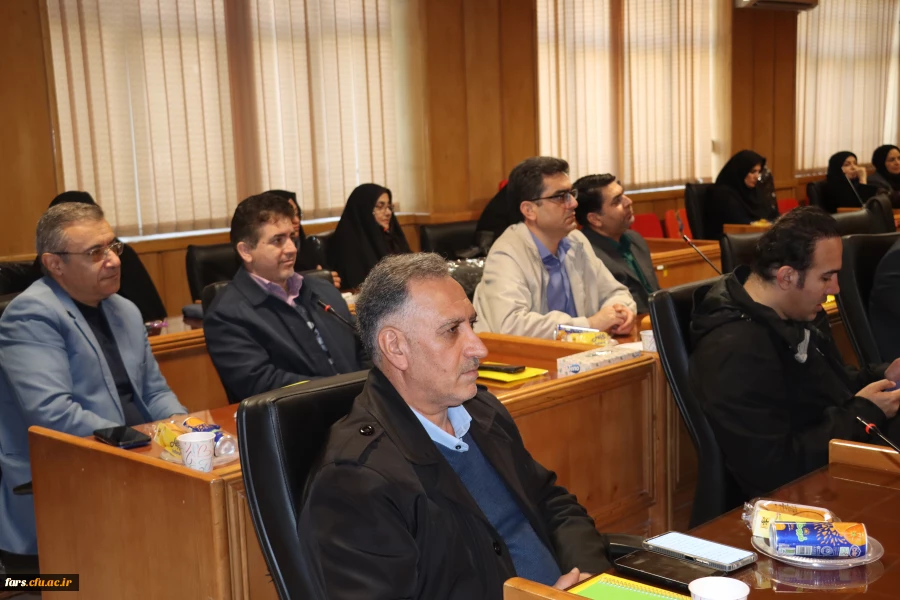 نشست علمی _ترویجی «بصیرت در دنیای امروز» با تأکید بر نقش اساتید در دانشگاه فرهنگیان فارس 20