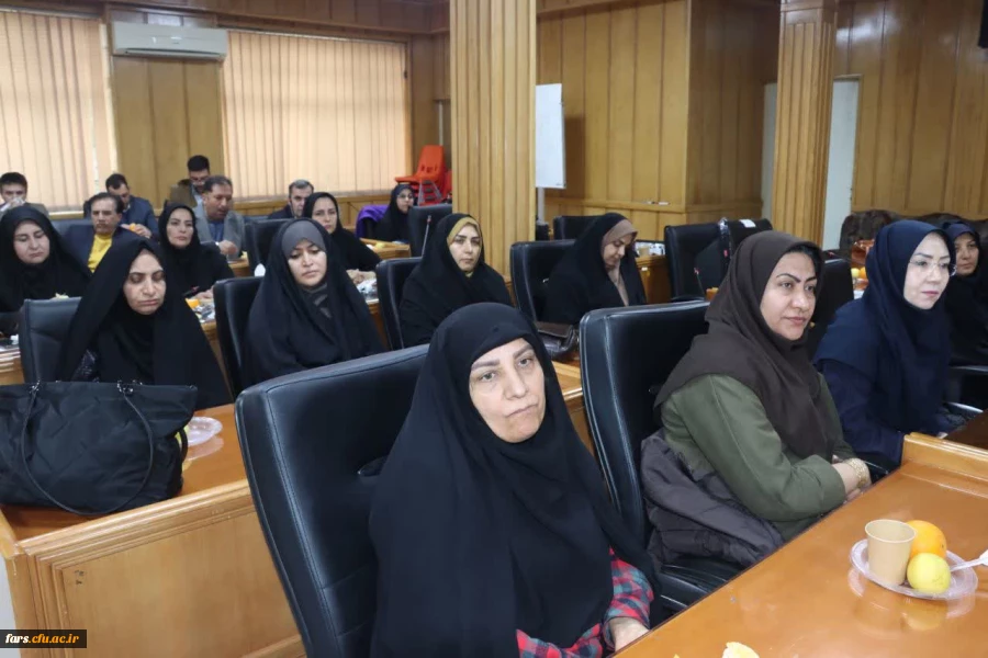 گردهمایی سرپرستان سراهای دانشجویی، مسئولین حراست و کارشناسان و کارشناس مسئولان دانشجویی دانشگاه فرهنگیان فارس 

 20