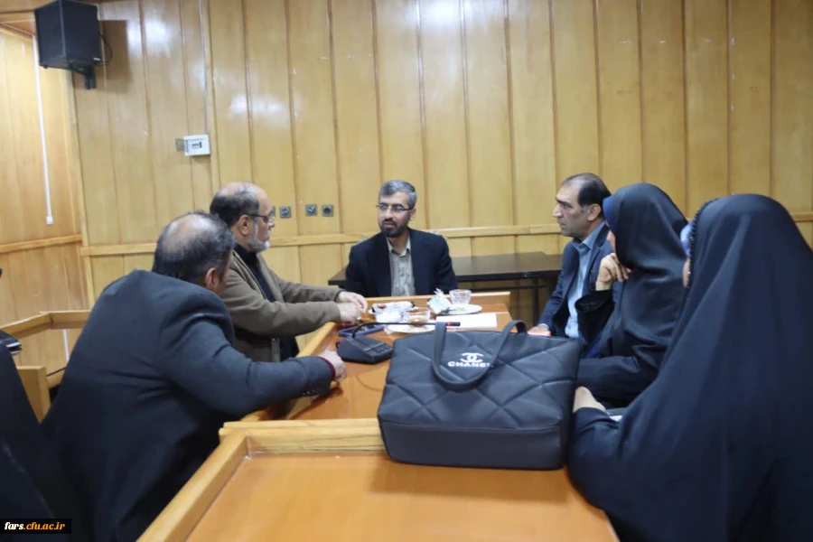 برگزاری جلسه انتخابات مدیران گروه های آموزشی دانشگاه فرهنگیان فارس 4