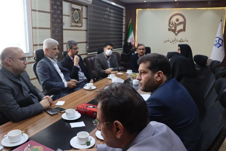 برگزاری جلسه شورای اداری مدیران دانشگاه فرهنگیان فارس 
 4