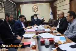 ساختار جدید سازمانی دانشگاه فرهنگیان فارس در سه دانشکده علوم انسانی،علوم تربیتی و علوم پایه و چهار معاونت برنامه ریزی و توسعه منابع،آموزش و پژوهش،امور دانشجویان و فرهنگی،تربیتی مستقر می شود. 2