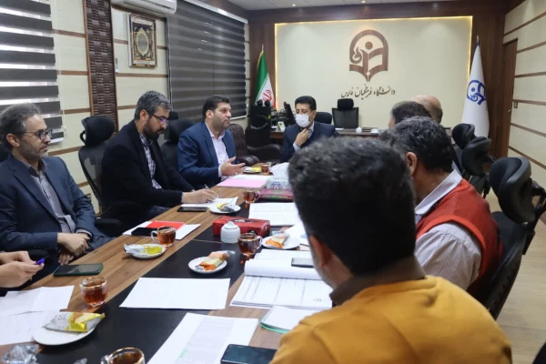 ساختار جدید سازمانی دانشگاه فرهنگیان فارس در سه دانشکده علوم انسانی،علوم تربیتی و علوم پایه و چهار معاونت برنامه ریزی و توسعه منابع،آموزش و پژوهش،امور دانشجویان و فرهنگی،تربیتی مستقر می شود. 4