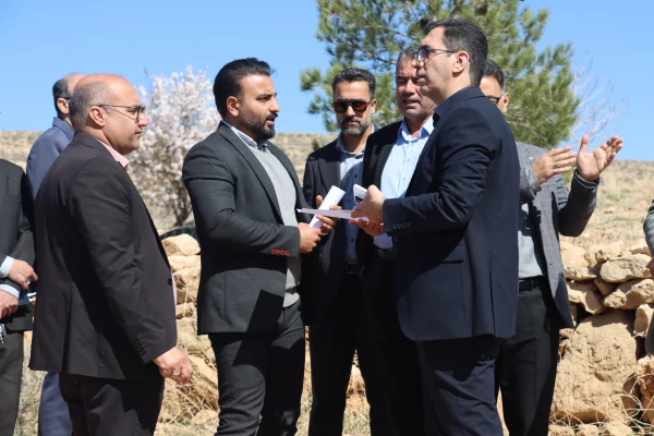 بازدید مدیرکل دفتر برنامه و بودجه سازمان مرکزی از زمین دانشگاه جامع فرهنگیان فارس 2