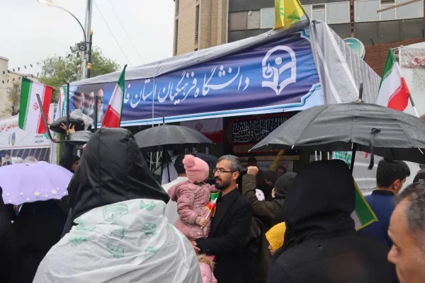 حضور پرشور خانواده دانشگاه فرهنگیان استان فارس در راهپیمایی روز جهانی قدس ۱۴۰۴ 
 15
