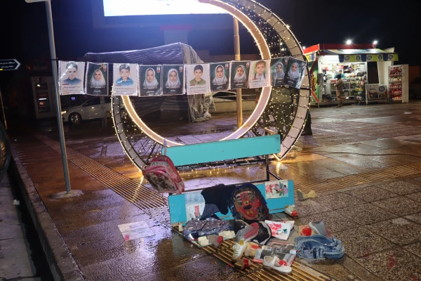  دانشگاه فرهنگیان فارس پای کار ایران ایستاده است  
 10